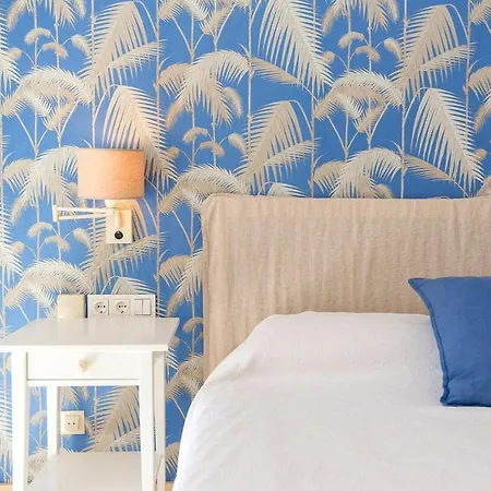 Elviria Playa White Pearl Apartment Marbella