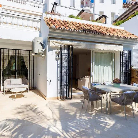 Apartment Elviria Playa White Pearl *